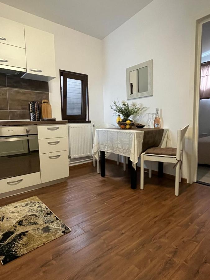 Charmante Petite Maison Transylvanie Villa Săcele Esterno foto